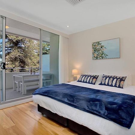 Appartamento Sea And Park Deluxe Glenelg Esterno foto
