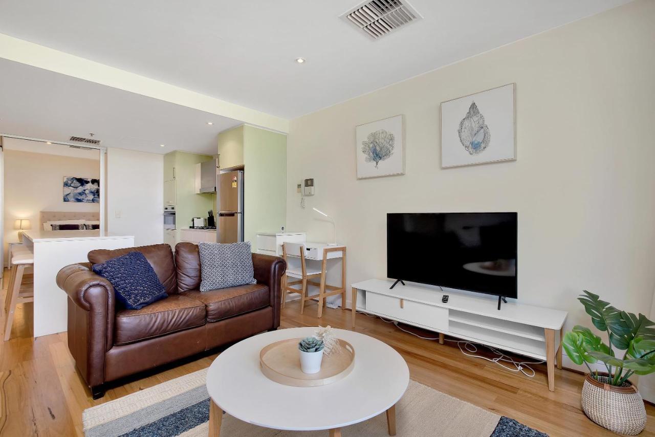 Appartamento Sea And Park Deluxe Glenelg Esterno foto