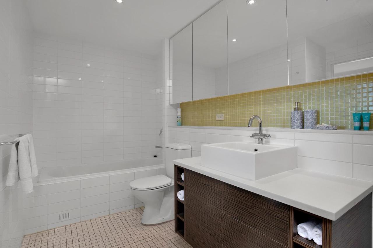 Appartamento Sea And Park Deluxe Glenelg Esterno foto