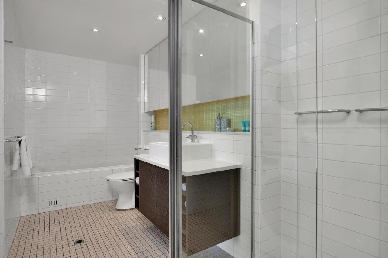 Appartamento Sea And Park Deluxe Glenelg Esterno foto